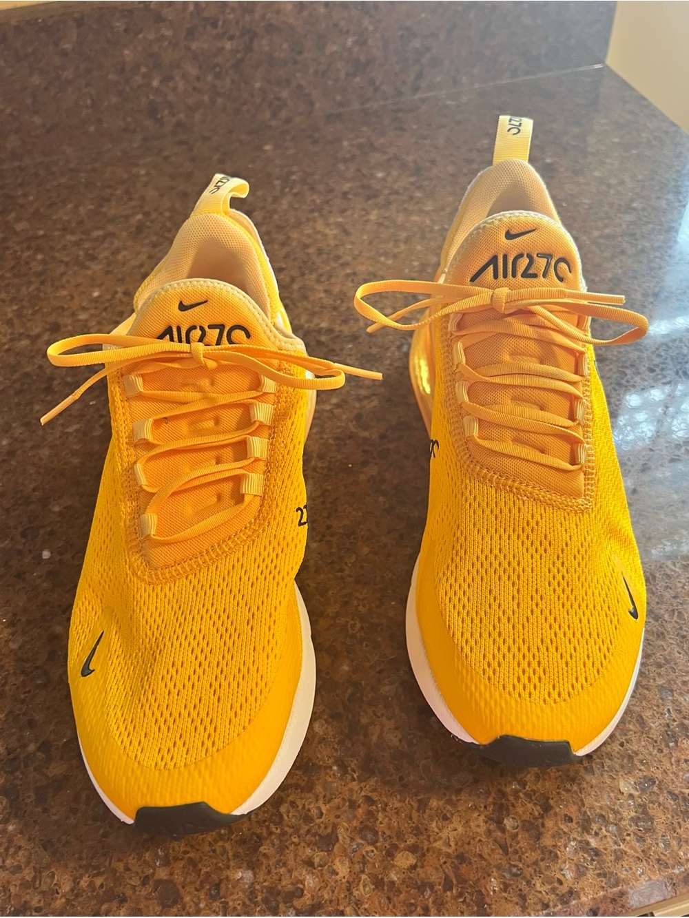 Nike women’s Air270 Lightweight Running Shoes - Yellow